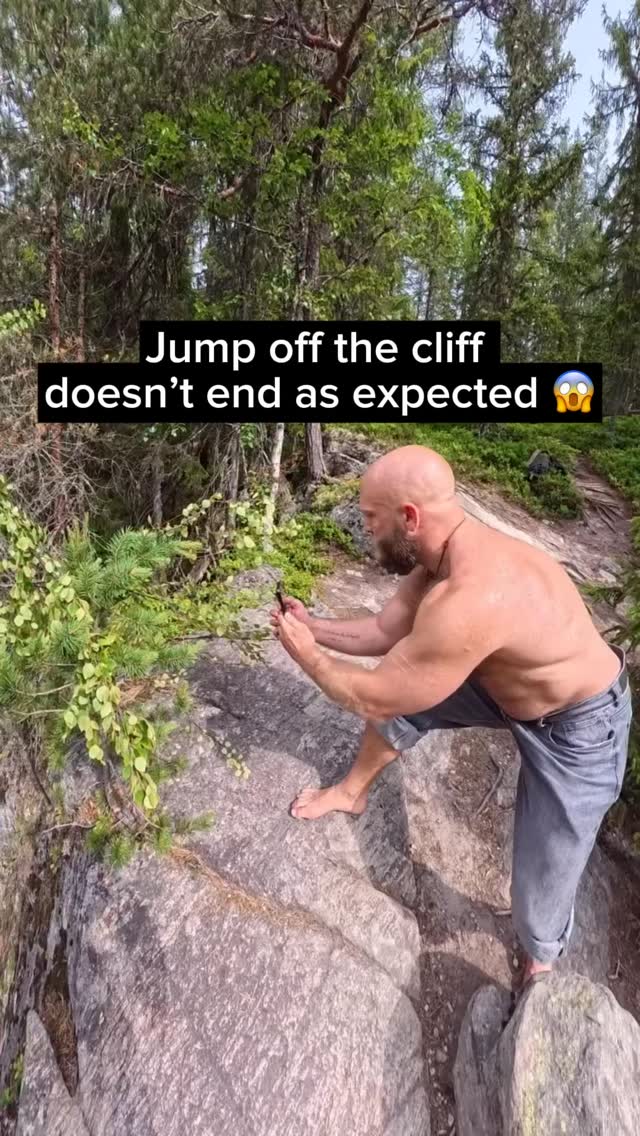 Don’t try this at home
#adrenaline#sport#jump#jumping#off#cliff#job#onlinejob#remotejob#cv