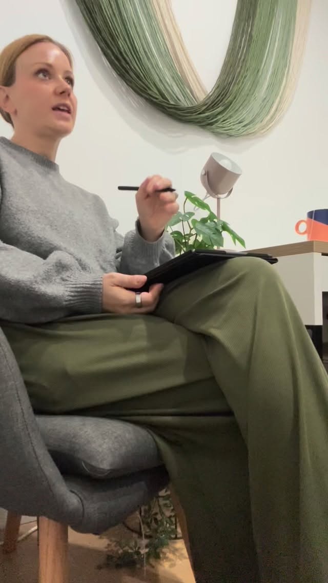 Go with the flow â but do it with intention.
Thereâs a difference between drifting through your day and moving with it.
When you flow with intention, youâre not fighting every change of plan or unexpected curveball; youâre adapting, but still anchored in your values.
Itâs not about rigid schedules or perfect routines.
Itâs about checking in:
What matters most today?
Whatâs worth your energy?
What can you let go of gracefully?
Some days flow smoothly, others pull you in different directions, but intention keeps you steering, not spinning.
You donât have to control the current. Just stay awake to where itâs taking you.
#psychology #psychologist #selfcare #mindfulness #habithack #habitformation #edinburghpsychologist #healthyhabits
Bonus point for playing eye spy and spotting @doctorlaurawilliams work đ in the clinic room