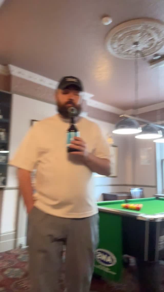 We’re delighted to announce our new games room!! £1 pool 7 days a week and the classic pub game darts, what pub is complete without it ? #harveyspubs #royaloakborough #pubs #supportlocal #londonpubs #ukpubs #publicans #pubsmatter #instapub