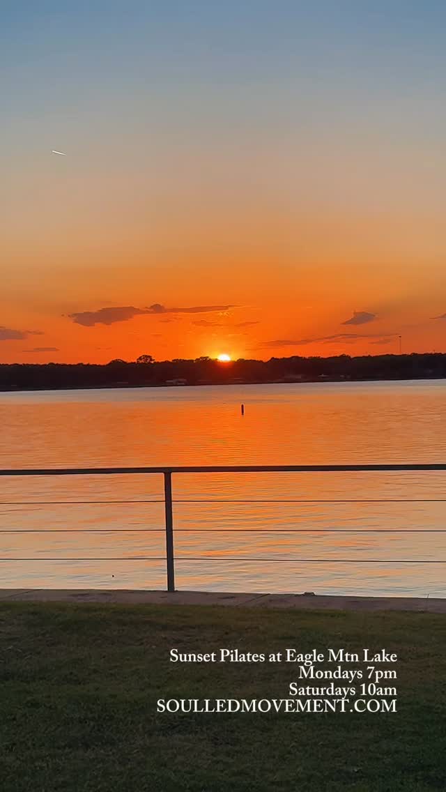 Sunset Mat Pilates 🌅
Nature + Movement
#ftworth #fortworth #dfwpilates #matpilates #eaglemountainlake