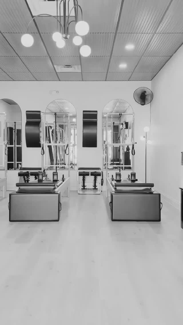 I mean… it IS a MAGIC CIRLCE!!! ✨
#pilatesforallbodies #classicalpilates #pilateshumor #spookyseasonpilates #noghostsallowed