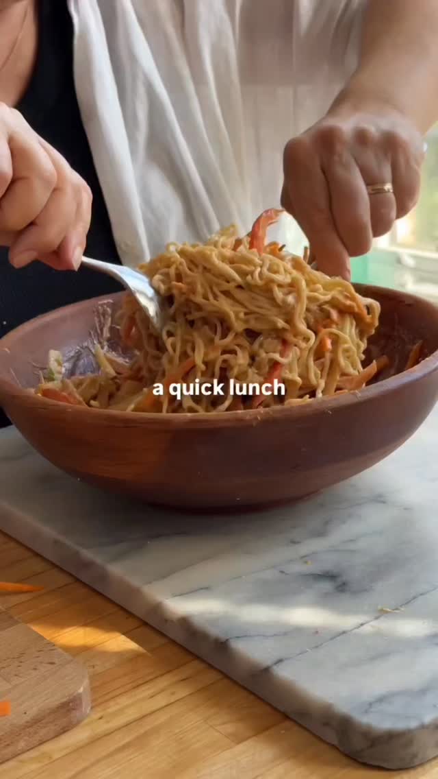 So sweet to see Woodland Bees honey used in this recipe 🐝🍯 Thank you @food__room for sharing the love of local, raw Ontario honey.