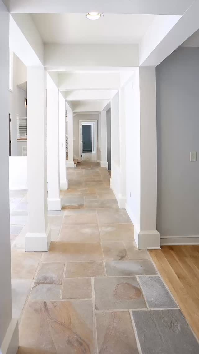 👋 We see you saving all the remodel inspiration pics, dreaming about what “could be”. Let’s start the conversation so we can take your “could be” remodel and make it happen! Reach out today so we can chat. We’d love to partner with you!
#turnerdesignbuild #kitchenremodel #bathroomremodel #homedesign #customhome