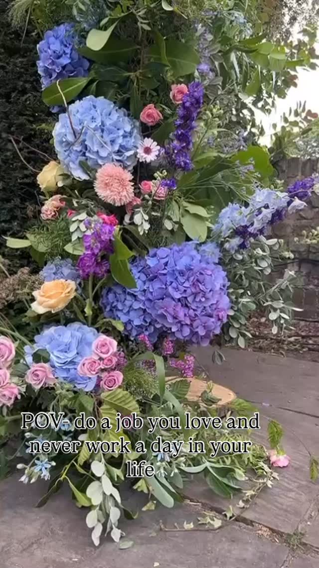 POV~
Do a job you love and never work a day in your life.
#lovemyjob #weddingentertainment #weddinginspiration #bridesofinstagram #art #photo #photoofday #instamood