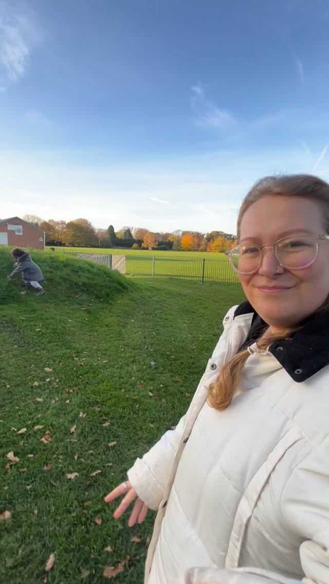 3 signs itās time to redesign your life after burnout or chronic illness.
1. You feel restless in your āoldā life story - like youāve outgrown who you used to be.
2. You crave meaning beyond surviving or āmaking it throughā.
3. Youāre ready to prioritise YOU without guilt.
These are your cues - your next chapter is calling you š¦šŖ½
I support people who have healed from burnout and chronic illness to rebuild their lives with clarity, courage and purpose.
Your life wonāt redesign itself. And the perfect time to start is right now.
My inbox and calendar are open if you feel called to explore what might be possible for you š«
.
.
.
.
.
#LifeAfterBurnout #ChronicIllnessRecovery #RedesignYourLife #HealingToThriving
#AlignedLiving #LifeByDesign