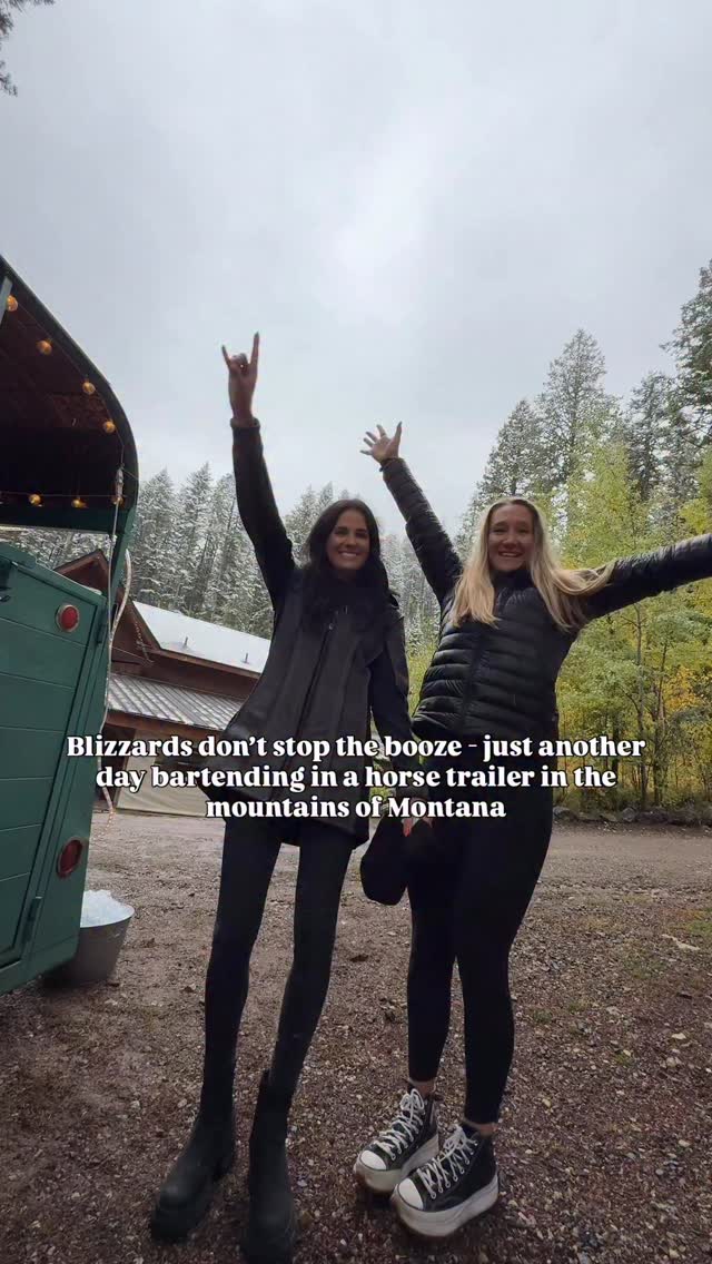 Snow or shine, we will be serving 🤘🏼
Wedding season in the fall in Montana is funny because it will either be sunny + 75 or snowy + 35. Either way, we come prepared for it all and keep the party spirits high. Montana keeps you on your feet, but it’s one of the most beautiful places to host your special day ♥️
#mobilebartenders #montanamobilebartenders #bozemanmobilebartenders #montanafallwedding #bozemanfallwedding #montanabartenders #bozemanbartenders #montanaweddings #bozemanwedding #bozemanmobilebar #bozemanbarservices