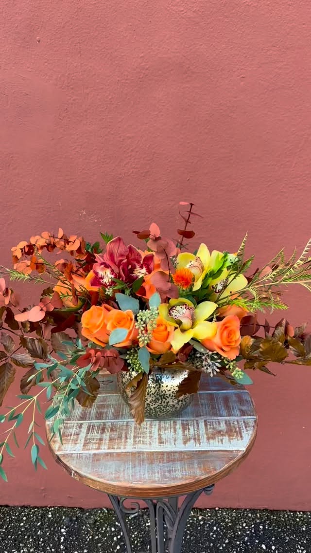 Living for the textures of Autumn 🍂
#designsbydarenda #flowers #flowerstagram #freshflowers #autumn #autumnflowers #fall #freshflowers