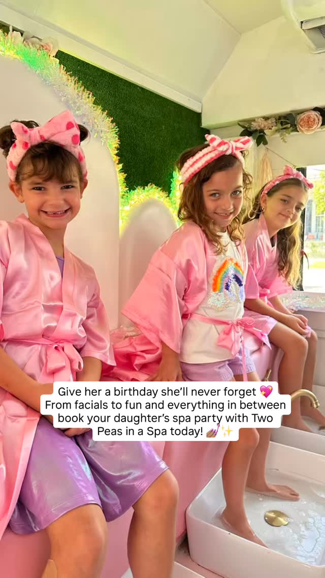 Give her a birthday she’ll never forget 💕 From bubbly facials to fun with friends we bring the spa to you! Book your daughter’s next party with Two Peas in a Spa and let us create the ultimate pampering experience 🎀✨
#kidsbirthdayparty #spabus #spaparty #girlbirthdayideas #batonrougeevents #twopeasinaspa #mobilepartybus