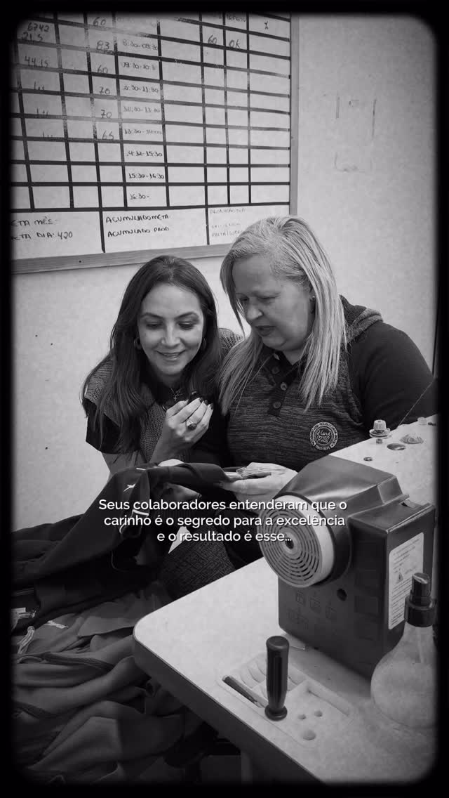 Hoje é dia de agradecer. 💛
Agradecer por cada detalhe feito com carinho, por cada ideia compartilhada e por cada mão que constrói, costura e transforma sonhos em realidade.
Gratidão a todos os colaboradores que fazem parte dessa história! 💪✨