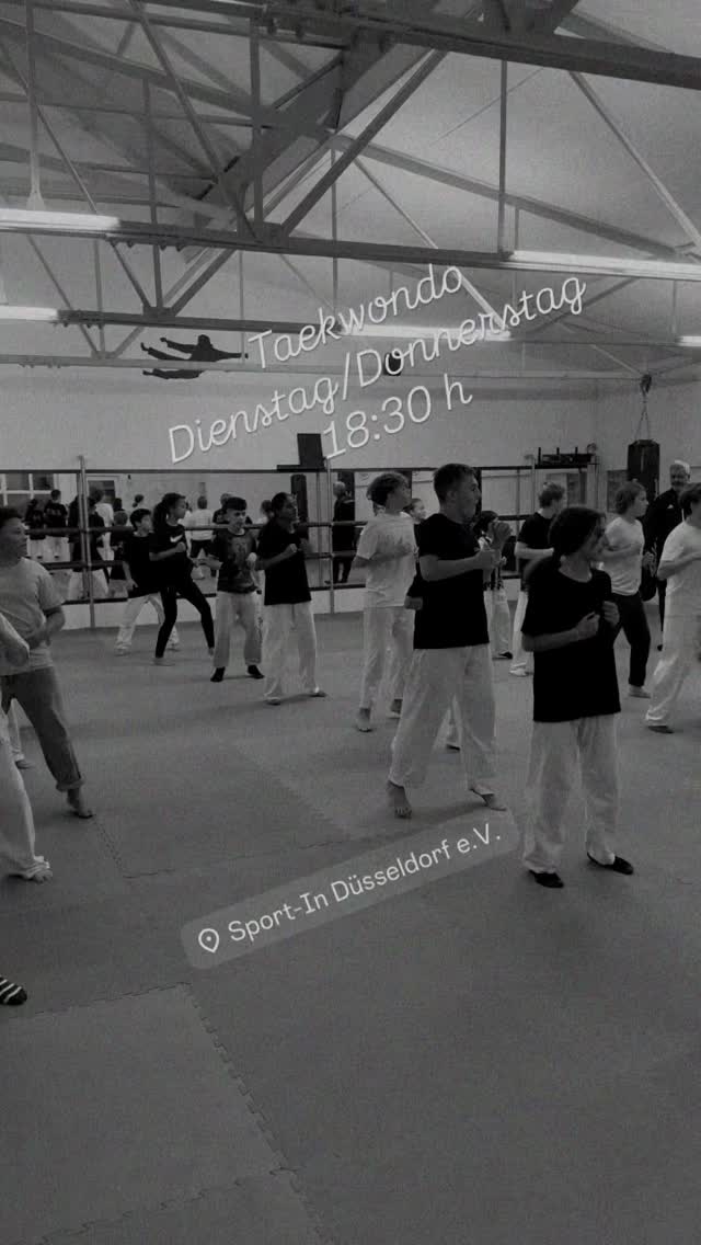 Taekwondo by Inan Tunc #taekwondo #sport #family #spaß #derendorf #pempelfort #familie #kicks #düsseldorf #girl #girls #girlspower #frauenpower #verein #vereinsleben #freundschaft #kampfsport #sport #woman #young #miteinander #lachen