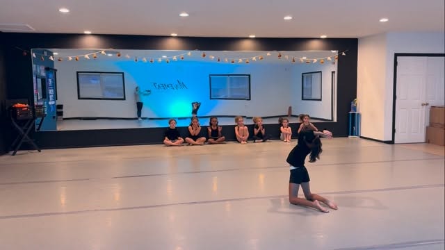 I’ve watched this video 1,000 times. Their genuine reaction to their friend Averee SLAYING our combo (see previous post). It’s so special and so important 💕🥰😍❤️