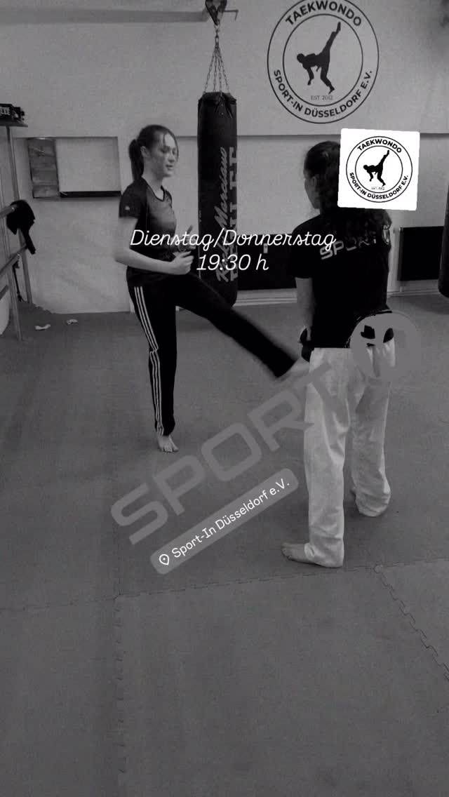 Taekwondo by Inan Tunc #taekwondo #sport #family #spaß #derendorf #pempelfort #familie #kicks #düsseldorf #girl #girls #girlspower #frauenpower #verein #vereinsleben #freundschaft #kampfsport #sport #woman #young #miteinander #lachen