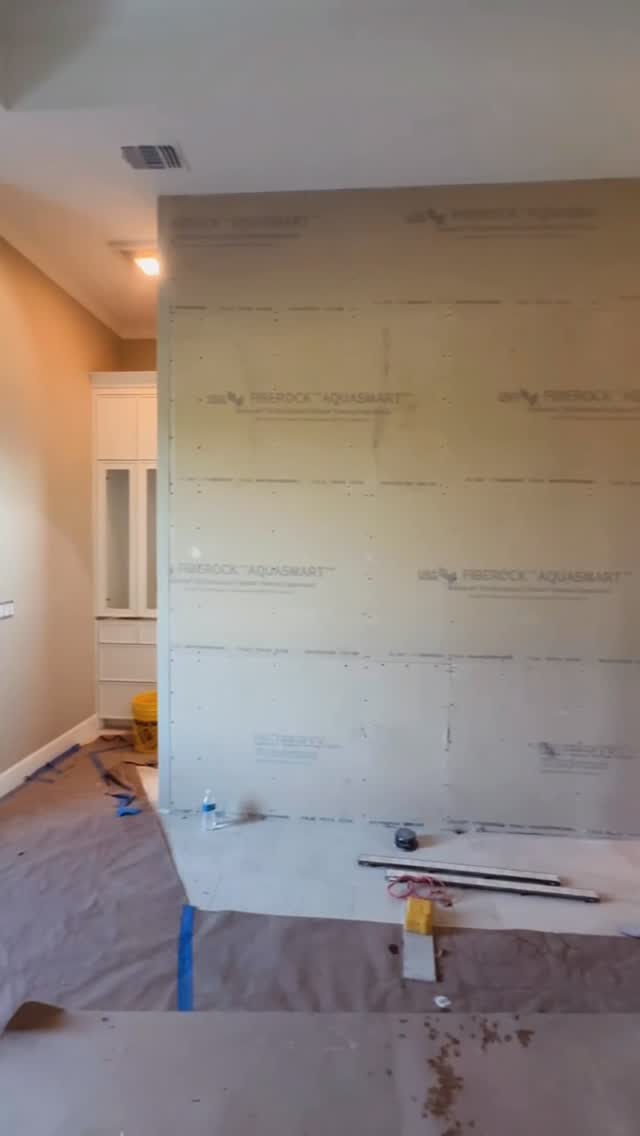 Seeing double? You’re not imagining it… 🔥 Our bookmatched quartzite slabs installed by Stonemode in the primary bath at Foxpond Estate are absolute showstoppers.
Double the drama, double the luxury. Just leaving this here to inspire your own dream space… 😉🖤
#FoxpondEstate #InteriorDesignGoals #LuxuryBathroom #BookmatchedSlabs #BathroomDesign #DreamHome #StatementWall #Stonemode #HighEndDesign #HomeInspo #DallasDesigner #NewConstruction #HomeProject #LuxuryLiving #HomeGoals