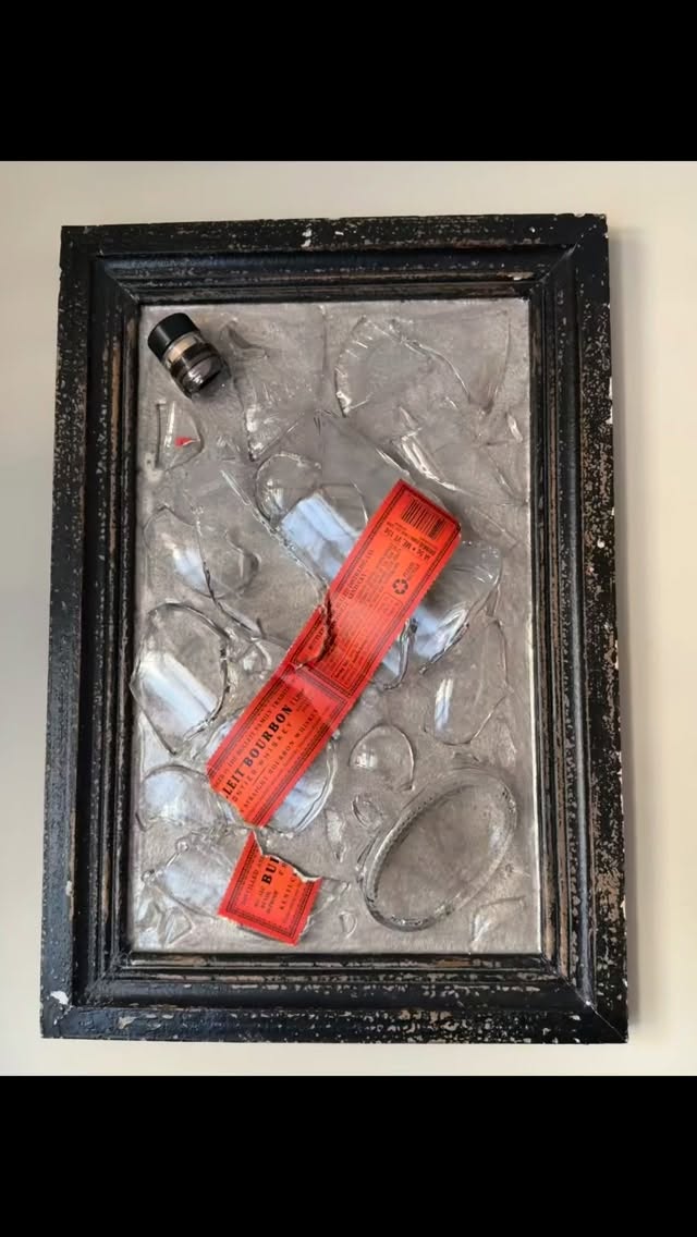 Another pair of upcycled bottle art -Bulleit #resinart #homedecor #bar #wallart #bardecor