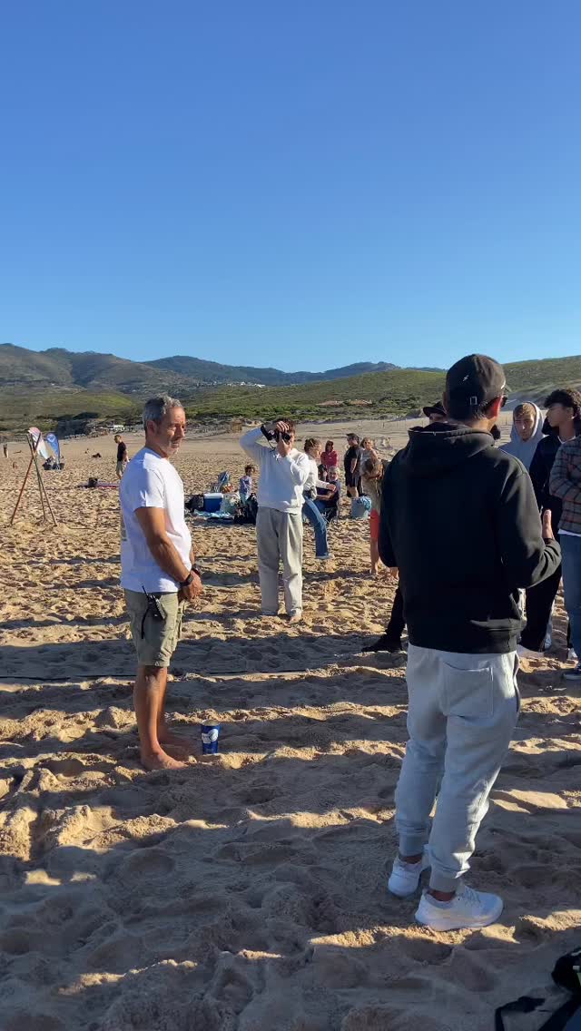 Briefing 🤓
@cascais_oficial
@fps_oficial @ericeirasurfskate @billabong_portugal @dafineurope @espumantaria.pt @portugalnatural_co @fonte_viva_culligan @thebodysurfschool @portugalrentacar @asswsurfacademy @surfrider.lisboa @meobeachcam @ahua.surf @ferroviario.bar.terraco
#bodysurfportugal #campeonatonacional #bodysurf #portugal