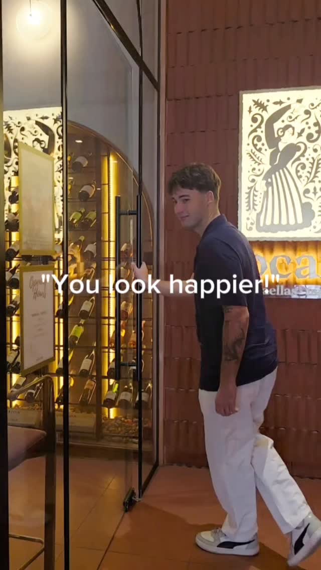 Whoโs ready for next week? ๐พ๐
Boozy Lunch Club is on the way! New menu, new hours, and a new reason to sneak out for a midday pour.
Slots are running out. Grab yours through the link in bio!