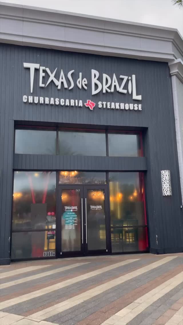 As a Brazilian I approve this message!!!
If you’re craving Brazilian food and you have a Texas de Brazil around then you are in good hands.
You can choose to eat from the buffet and have unlimited meat rodizio or order from the menu.
I always go for the rodizio because I can get whatever I want from the buffet but the best part of it is definitely getting to eat picanha, linguica, fraldinha and other delicious cuts with a caipirinha on the side.
Bom appetite.
#churrasco #rodizio #steakhouse #texasdebrazil #brazilianfood