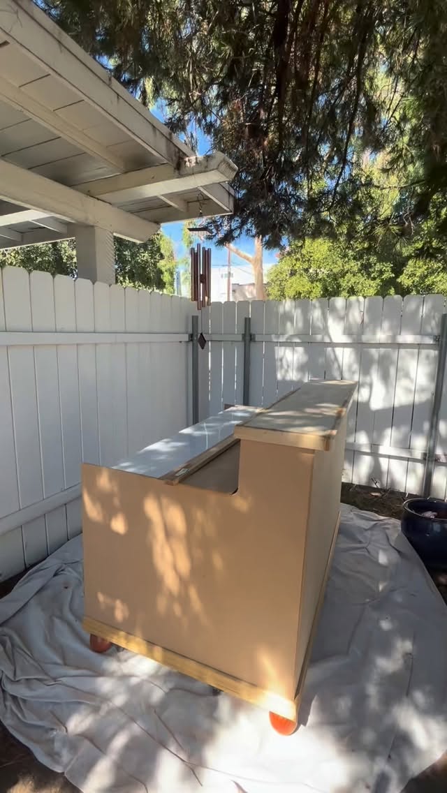 This last part of the build was probably the most fun, everything challenging had been figured it out and best was to make it come to life. I definitely learn a lot about myself and not giving up, it was wild, it was hard but I was fun!
#crepecart #cart #mobilecart #crepe #frenchcrepes