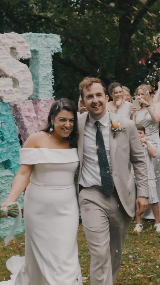 Little teaser from the summer 25 Carly & Sam 🎉
Photo and video package available with the talented @pixiejaynephotography
#londonweddingvideographer #weddingvideographer #weddingvideo #weddingtrailer #weddingteaser