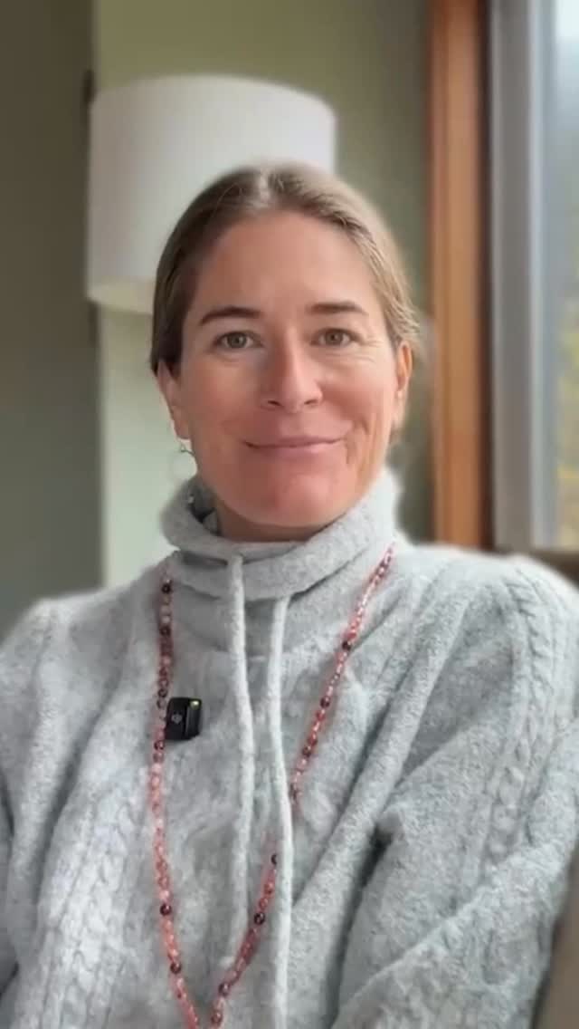 This 10/10 portal holds power.
Not the flashy kind… But the deep, ancient, soul awakening kind.
All week, I thought the pressure. The sadness. The unraveling.
And now I see it was preparation for today.
The moon aligned with the plate, opening a portal of completion + creation.
In this video, I guide you through:
🌀 My own journey through the pressure.
🌕 The cosmic significance of this alignment.
💫 A five step manifestation virtual to anchor your soul‘s desires.
🔑 Sacred affirmations and Starseed activations.
If you’ve felt chaos, it’s not a breakdown it’s a breakthrough.
Let this be your ritual. Your reset. Your remembrance.
💖 Drop a 🌙 if you’re anchoring your manifestation today
🎧 Best experienced with headphones and an open heart.
📲 Daily support and activations in the SOULutions App
🌐 Learn more @ mindyarbuckle.com
#1010Portal #pleiadianwisdom #ManifestationRitual #SpiritualActivation #NewEarthCodes #DivineFeminineWisdom #LightLanguage #AscensionPath #SoulutionsApp