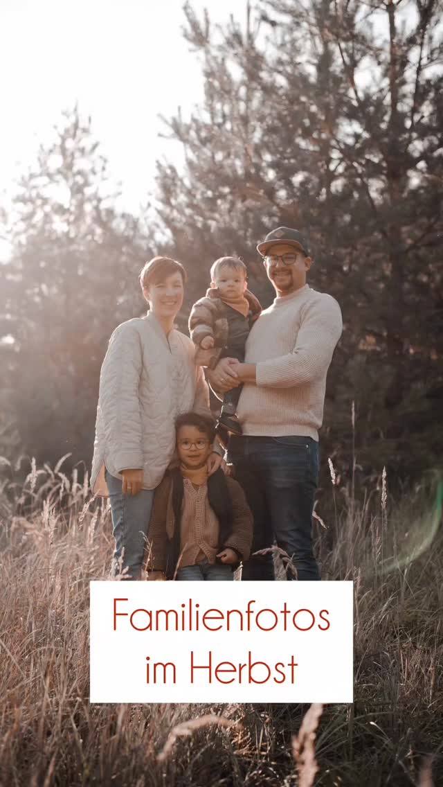 🍂 Family Fall Session 🍁
Here are some examples of what a family session can look like if you book with me.
We go outside for a little adventure and explore together. After a while the whole photoshoot becomes more natural and relaxed. We are just out for a walk in some coordinated outfits and sit down here and there for a quick pose together 😉
You will not just get posed pictures together all lined up smiling after saying "spagetti". Maybe because I studied journalism I love to document the whole story and the small moments in between. So you will always get a wonderful mix of pictures from our little adventure.
Moms and dads can relax, kids can run around... we just let things happen and I am here for the rest.
#herbstfotos #herbst #familienfotos #fall #fallphotos #fallfamilyphotos #fun #relaxed #natural #fallingleaves