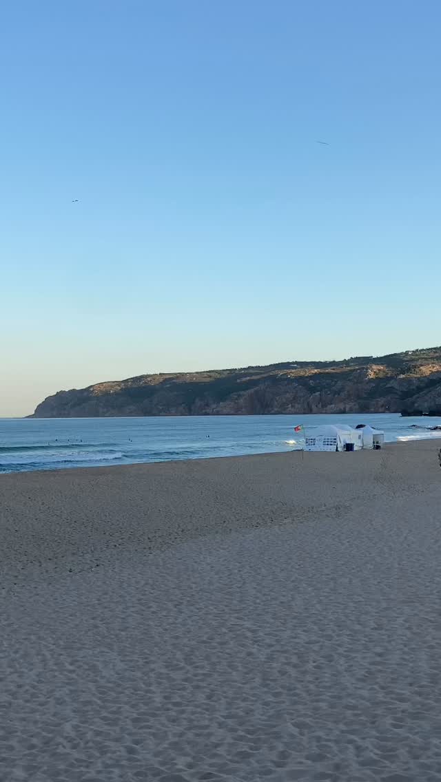 Momentos Cascais Pro ‘25
@cascais_oficial
@fps_oficial @ericeirasurfskate @billabong_portugal @dafineurope @espumantaria.pt @portugalnatural_co @fonte_viva_culligan @thebodysurfschool @portugalrentacar @asswsurfacademy @surfrider.lisboa @meobeachcam @ahua.surf @ferroviario.bar.terraco
#bodysurfportugal #campeonatonacional #bodysurf #portugal #cascaispro