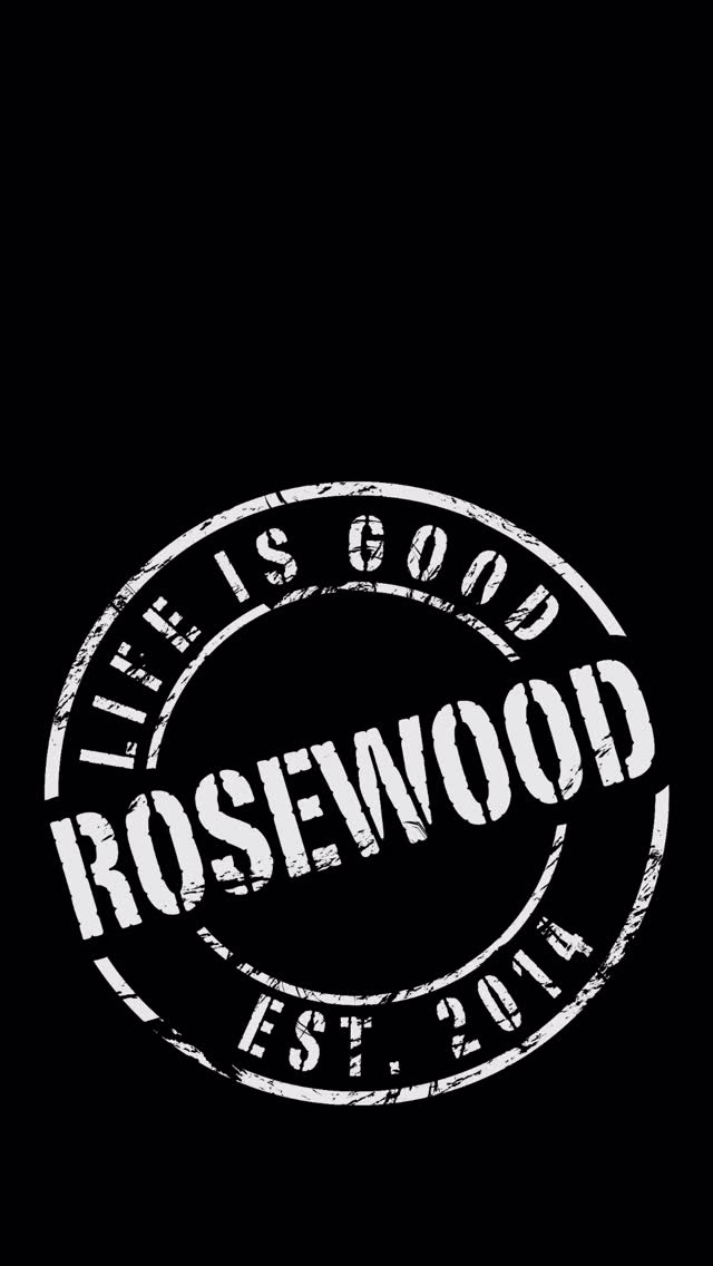 Heute ist „hug a drummer“ Tag - die wahren Superhelden einer Band 🥁🦸🏼♂️
Danke @dominikronner , dass du deine Superkraft immer wieder mit uns teilst…
Und nun hopp, umarmt einen drummer 🤗
#lifeisgoodwithrosewood #swissmusic #musicfromswitzerland #americana #countrymusic #superkräfte #hugadrummerday #swissdrummer