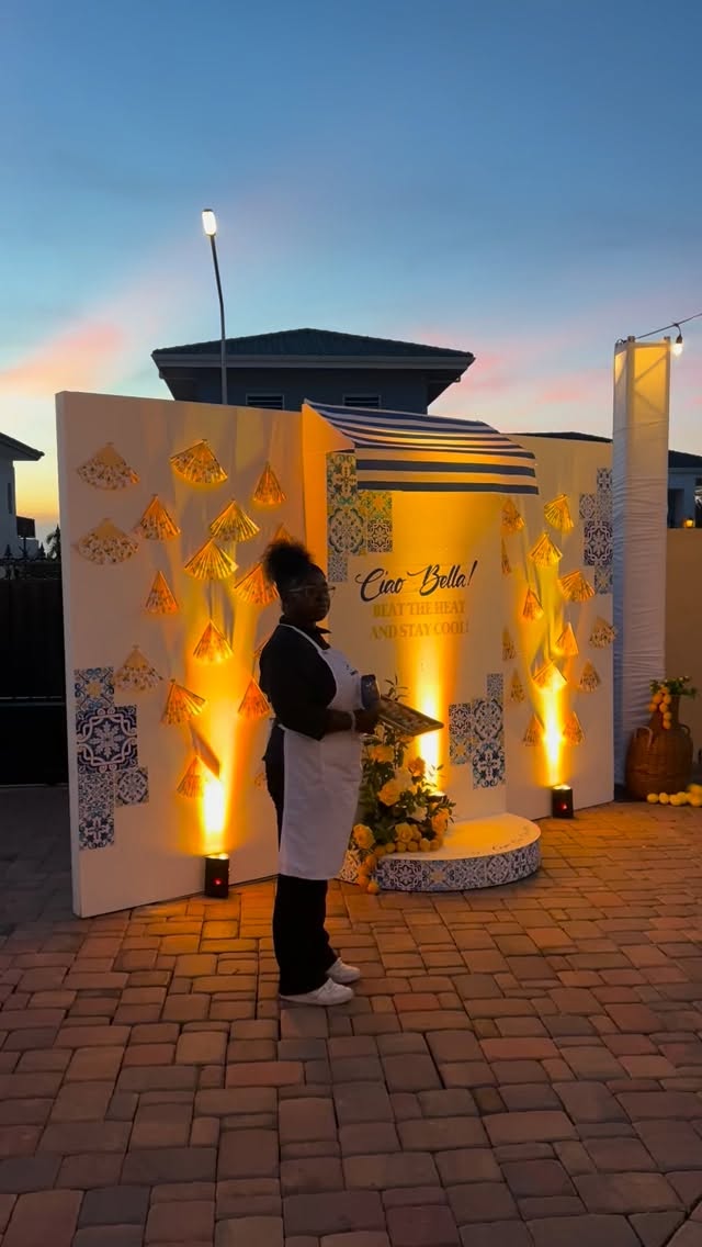 Some moments don’t need to speak loudly to leave an impression.
Curated flavors, understated elegance, and a cart designed to blend seamlessly into the beauty of the celebration.
Because true luxury is felt and tasted #cartandcocuracao #charcuterie #charcuteriecuracao #charcuteriecart #curacao