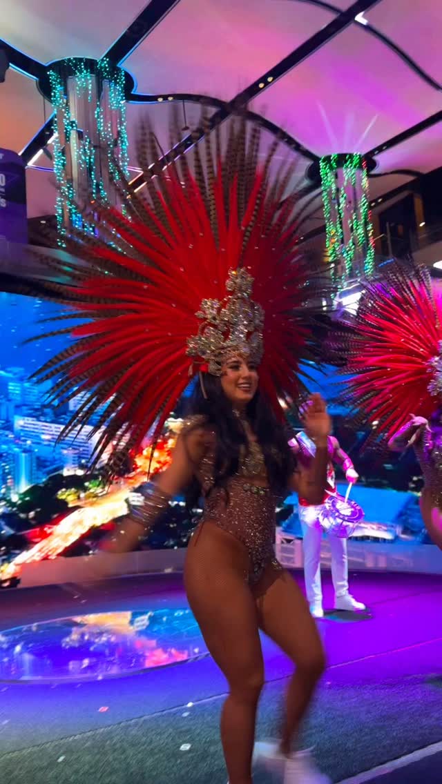 Lighting up the grand foyer @thestarsydney on Saturday nights ✨ ✨.
Thanks to @douglasfabianproductions