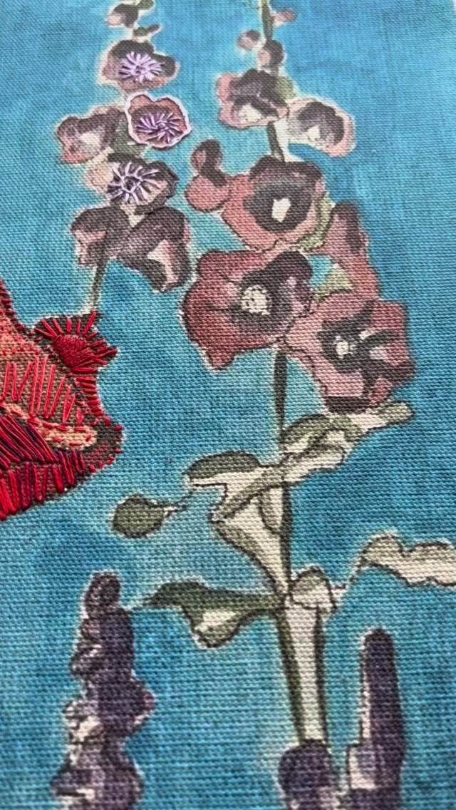 Today I am pressing artwork to take to the Great Northern Contemporary Craft Fair.
Top tip .... if your artwork has beads on it, iron it on the back! Note to self 🤓
#gnccfmcr25 #gnccf #manchester #victoriabaths #poppy