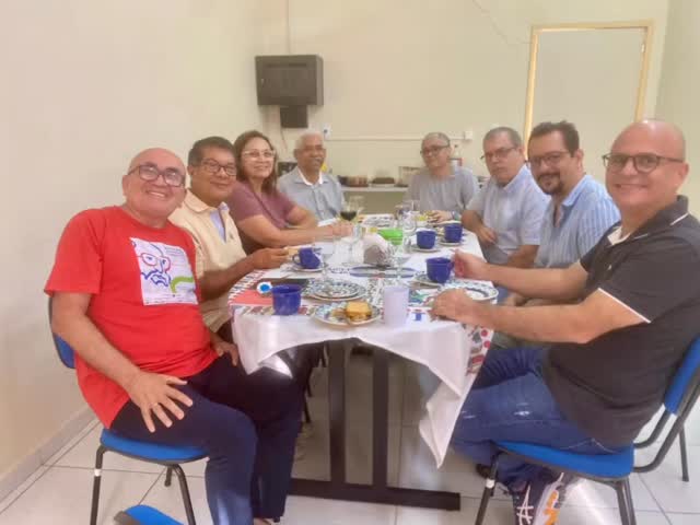 Núcleo de Pesquisas Eleitorais e Políticas da Amazônia- Nupepa/UFRR. Pesquisadores e professores em confraternização.