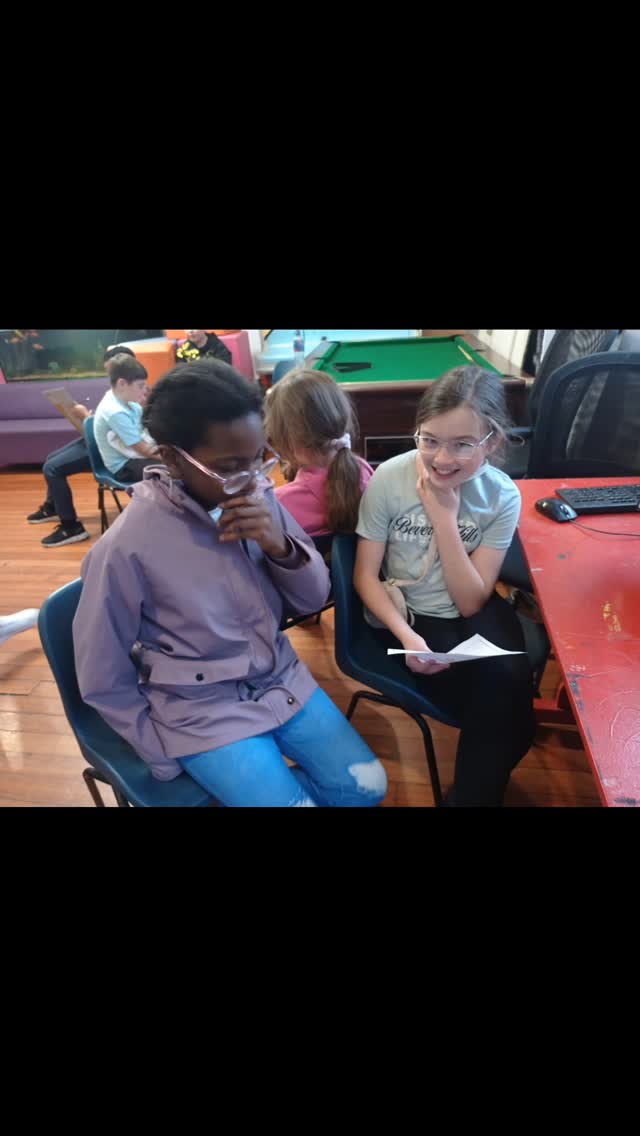 We kicked off Monday with a burst of energy at Junior Youth Club! 🎨⚾🎉
From hilarious games that had everyone laughing, to creative arts and crafts full of imagination, and exciting baseball matches where teamwork shined — it was a day packed with fun, friendship, and smiles all around! 💫
#stmarysyouthcentretullamore #Tullamore #tullamoreadventures #afterschoolclub
#JuniorYouthClub #FunDay #CreativityAndPlay #TeamSpirit #HappyMonday