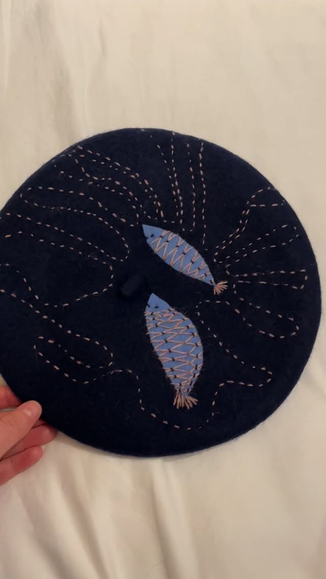I've rewritten the Prince song ..... She wore a fishy fishy beret, the kind you find at a fab crafty fair .....
#embroideredhat #manchester #gnccfmcr25 #gnccf #victoriabaths
