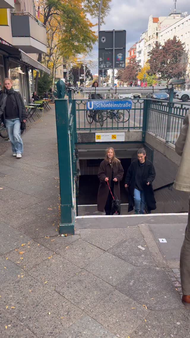 Stop by to look around, discover, find gifts for someone special (or yourself).
Open Thursday to Saturday, 12:00 to 19:00.
Schönleinstr. 33, Berlin Kreuzberg.