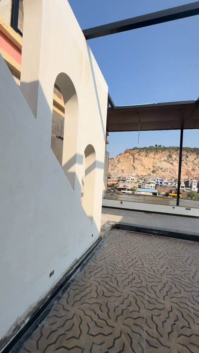 Pent house project #jaipur #construction #turnkeyprojects #constructionsite #qualitycontrol
Www.mewarbuilders.com