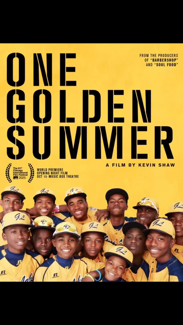 ONE GOLDEN SUMMER WORLD PREMIERE# #redcarpet #premiere #chicago @chifilmfest @musicboxchicago (some photos by @barrybrecheisen ) music by @doze.daze 🎤 #interview coming soon #kataroundtown #kidsfirstcoming_attractions #onegoldensummer #littleleaguebaseball #documentary