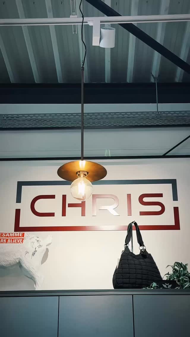 Hier ein kleiner Einblick in unsere Bornheimer Filiale.
Mit Marken wie: OPUS, Someday, Street One, CECIL, Buena Vista, Tom Tailor, Vanzetti, Fritzi aus Preußen sowie unserem großen Outlet, habt ihr eine tolle Auswahl!
Seid ihr hier schon mal fündig geworden?
Die Kollektionen wechseln ständig, also kommt gern immer wieder störbern.
Euer CHRIS Team
#chris #chrismode #bornheim #fashion #mode #instafashion #outfit #outfitinspiration #filialebornheim