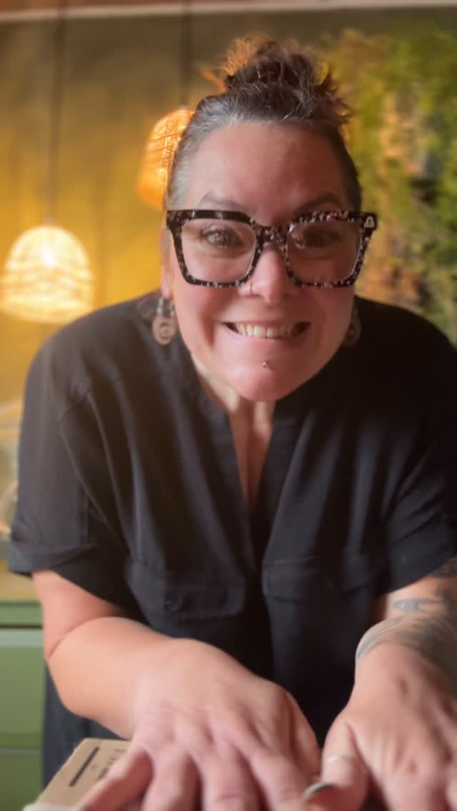 Say hello to one of the most important books to be written! How to love your Afro is an insightful, thought provoking, heartfelt read that for me pieces together conversations had behind the chair with clients.
I don’t know how it feels to grow up with a negative view about my hair and I won’t ever have to feel like I don’t fit into the unrealistic beauty standards because of the way I want to wear my hair but this book has given me is the understanding for those who have and do so on a daily basis.
I feel hurt that people before me have made black people feel like that about their natural hair.
I hope this book makes it to all the right people, if you’re worried about wearing your hair naturally, if you have children with Afro and want a deeper understanding or if you simply want to understand more yourself.
A massive thankyou to @paigelewinofficial for writing this and telling her story but not only that, for educating people like me about the importance of people learning to love their Afro.