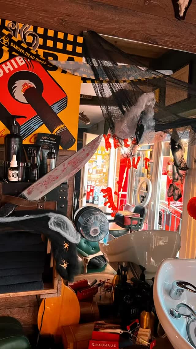 Halloween ist bald soweit…,,,
Fürchtet euch nicht, Ihr seid herzlich Willkommen 🪦 zu jederzeit!!!!💀💀