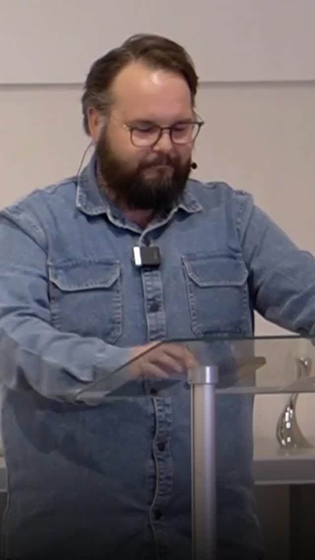 En uppmuntran för veckan: Glöm inte att tacka Jesus, för det lilla såväl som det stora. Tacksamhet öppnar nya dörrar, skyddar hjärtat från besvikelse och hjälper oss att hantera livets svåra utmaningar.
#tacksamhet #troförlivet #pingsthallsta