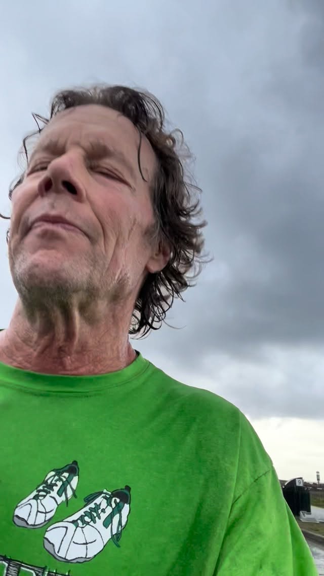 Fantastic day yesterday in Victoria Canada. I ran exactly what I thought I could, sub :2:15:00. I made it by seconds with a 2:14:47. It was beautiful.#chirunning #marathontraining #halfmarathon#royalvictoriahalfmarathon