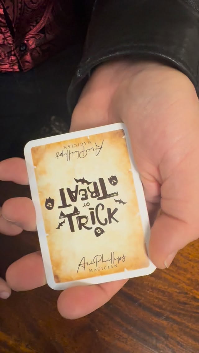 TRICK OR TREAT? Ha ha ha. My take on the classic three card colour monte just for Haloween with a super fun kicker at the end. Don’t get a fright ah ha ha ha.