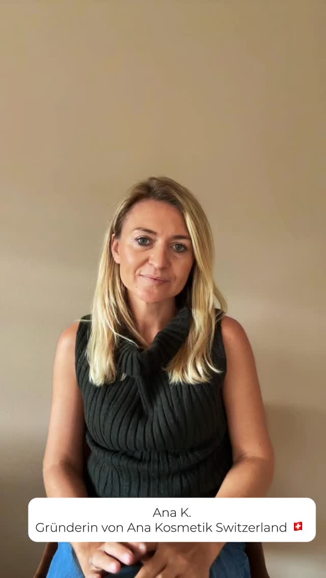 🇨🇭 „Swiss Made“ – klingt vertraut. Doch für uns bedeutet es mehr.
In jedem Produkt von Ana Kosmetik Switzerland steckt das, woran wir glauben:
✔️ Reinheit der Inhaltsstoffe
✔️ Präzision in der Entwicklung
✔️ Verantwortung in der Herstellung
Unsere Gründerin Ana K erklärt in nur 15 Sekunden, warum Swiss Made für uns nicht nur ein Qualitätsversprechen ist – sondern ein Wert, den wir täglich leben.
✨ Pflege mit Haltung. Aus der Schweiz. Für dich.
—
📍 Erfahre mehr über unsere Philosophie auf www.anakosmetik.ch
📦 Kostenloser Versand innerhalb der Schweiz
🔗 Jetzt entdecken: Link in Bio
#AnaKosmetik #SwissMade #SwissSkincare #CleanBeauty #HautpflegeMitWerten #SwissQuality #LuxurySkincare #Wirkstoffpflege #GründerinAnaK
#swissmade #swisscosmetics #naturalskincare #realtalk #staynatural #staynaturalstaybeautiful #anakosmetikswitzerland