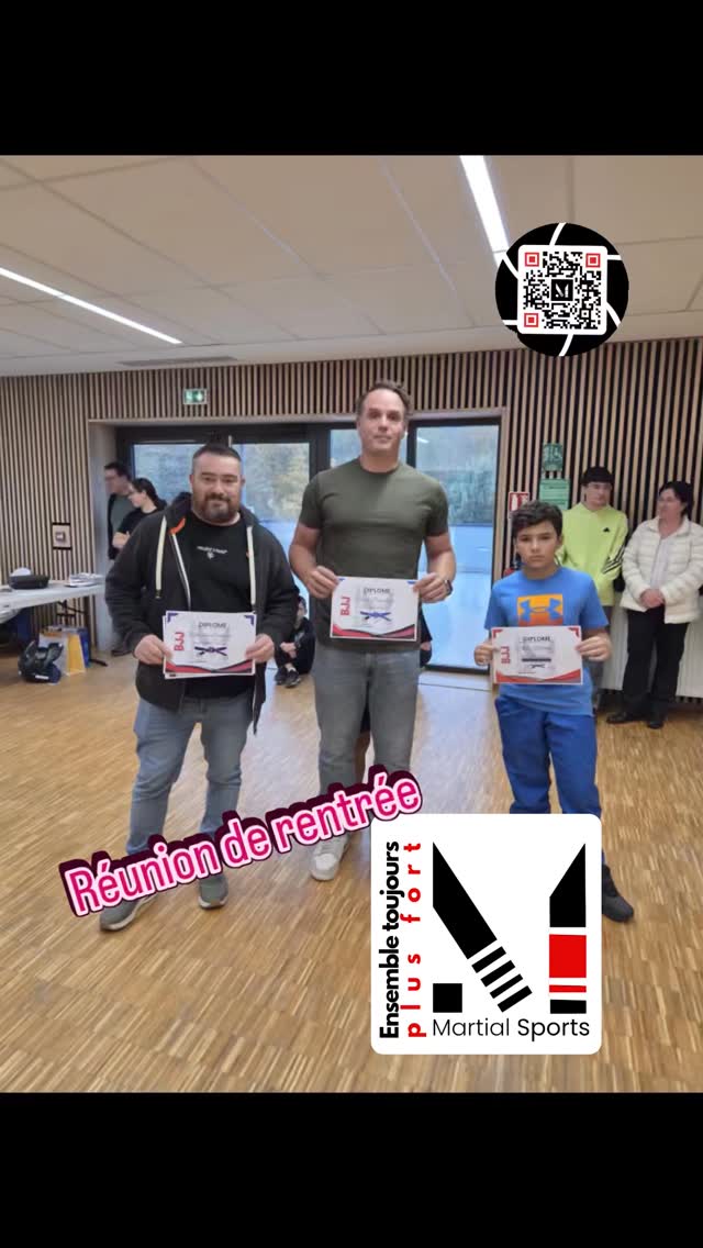 🔥🎉La réunion de rentrée 🎉🔥
pour accueillir les nouveaux adhérents, remise du Tee shirt cadeau aux Ludo, et aux pratiquants du Mobility, des diplômes de grades....
💪Ensemble toujours plus fort !!!💪
#jjb #mma #judo #saintdepaulvarces #claix #champsurdrac