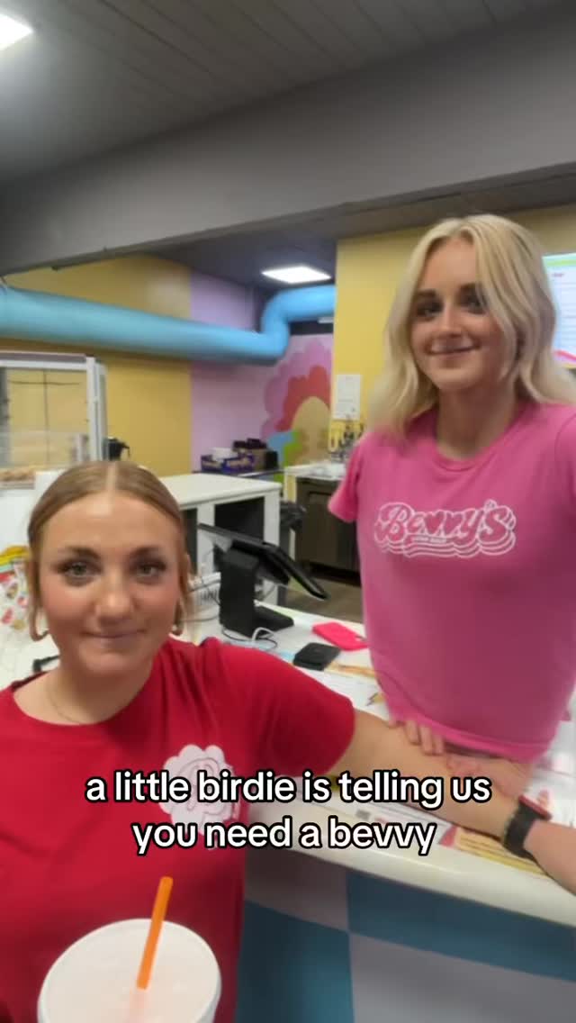 Our little bird has excellent taste ๐ #uneedabevvy