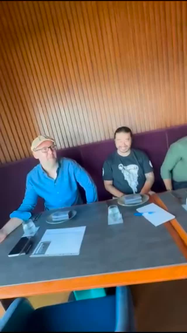 Day 1 of judging is in the books for the Buffalo Trace Perfectly Paired Competition! 🥃🍴
Our Top 10 finalists brought their A-game — pairing their Buffalo Trace cocktails with beautifully crafted, Buffalo Trace–infused dishes.
Huge shoutout to today’s contenders: Cook & Brew, Secret Mermaid, High House, Silly Goose, Edition Hotel, and Moonstone — incredible creativity and flavour all around 👏
Day 2 of judging kicks off tonight… stay tuned for more perfectly paired magic. ✨
#BuffaloTrace #PerfectlyPairedSG #Dyspatchr #BuffaloTraceDistillery #CocktailCompetition #FoodAndWhiskey #CraftedWithCare #BartenderLife #SGBars