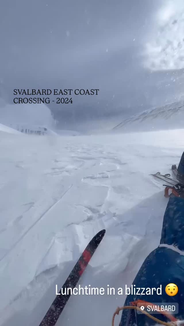 Throwback reel of my east coast crossing of Svalbard in April 2024. Epic and pretty fucking cold exped. 🤘🏻🥶
#svalbardcrossing #arcticadventures #adv #expedition #fsgs #kidneytransplantrecipient