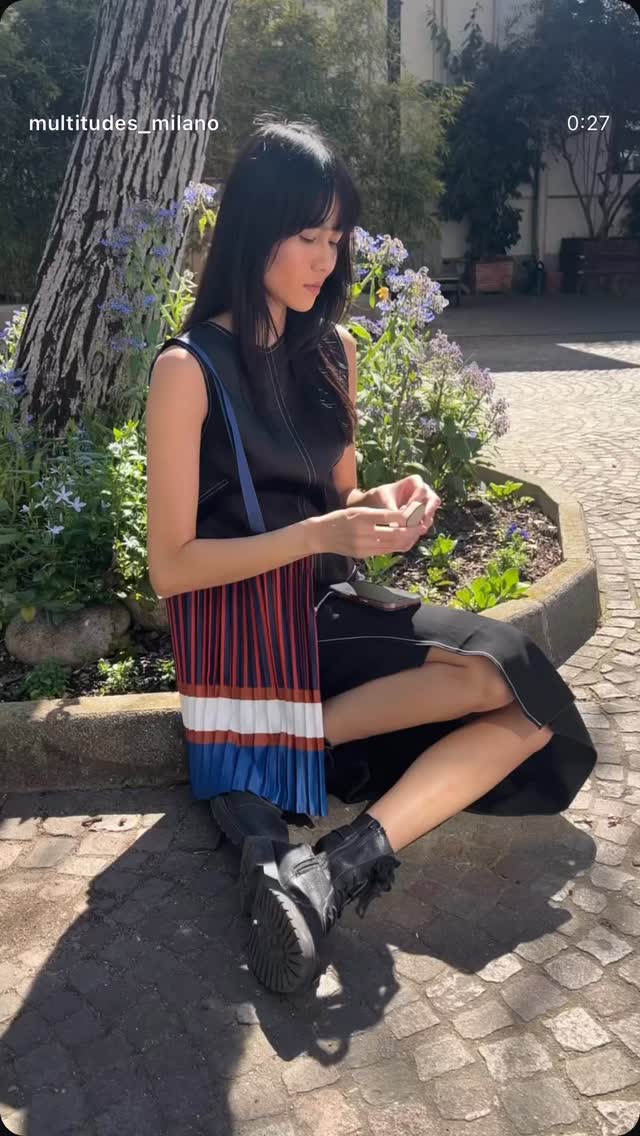 Multitudes - The Pleated Satin Bags straight from Milan
For Lookbook 💌👉DM us
#multitudes#totebags#pleatedbag#pleatbag#conceptstore #conceptstorestyle #slowfashionretail #museumshop #hotelboutique #resortstore #curatedfashion #boutiquedesign #fashioncurator #selectstore#wholesaleagency#athensshowroom