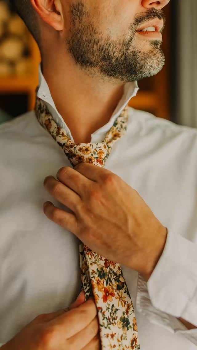 Is your wedding aesthetic :
Nature
Earthy
Peaceful
Simple elegance
Classy
We can assist you with all the above. Sprinkle your favourite humans and the best friend you are marrying and no doubt this will be a memory of a lifetime! Oh and you will have the best wedding food ever too 🍾
#oliverock #gardenwedding #fairylights #outdoorwedding #mountainwedding #bestweddingfood #riverwedding
@olive_rock_venue
@lilacphotography.za
@salvationjane_ct
@orchardstay
@tulbagh
@theriverstonehouse
@saweddings
@pinkbooksa_