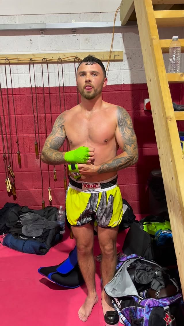 ✨ Good vibes only on the mats! ✨
Here, every punch, kick, and smile keeps the energy high and the motivation even higher. 💪🔥
Come join the team and feel the difference, train with us and bring your best energy! 🥊⚡
@thefighterfactoryuk
@thefighterfactoryuk
@thefighterfactoryuk